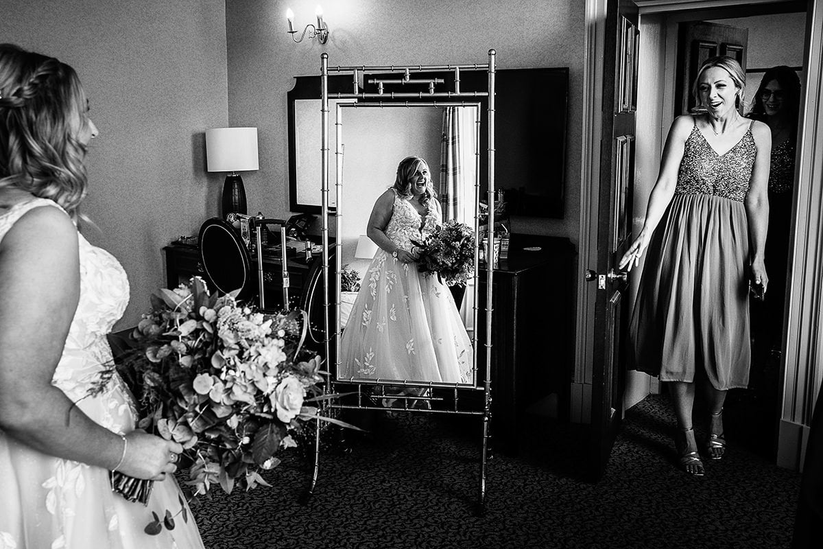 Best Hampshire Wedding Photographer