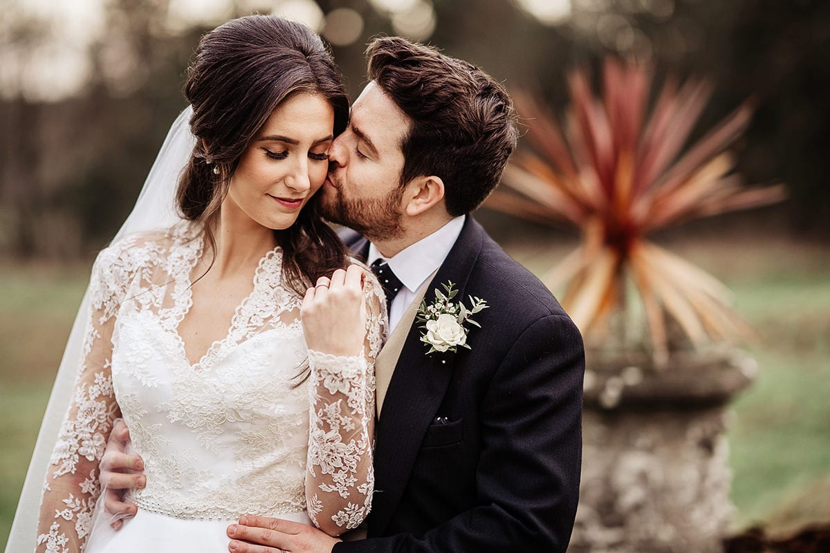 Best Hampshire Wedding Photographer