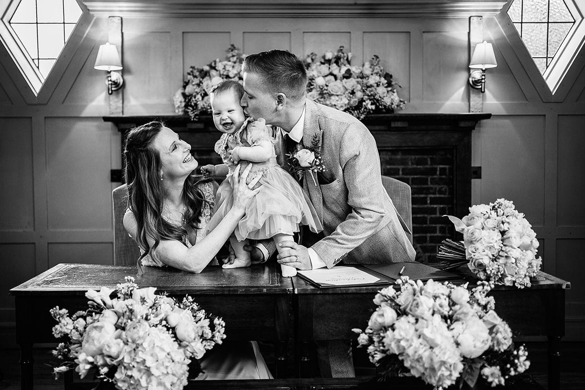 Best Hampshire Wedding Photographer