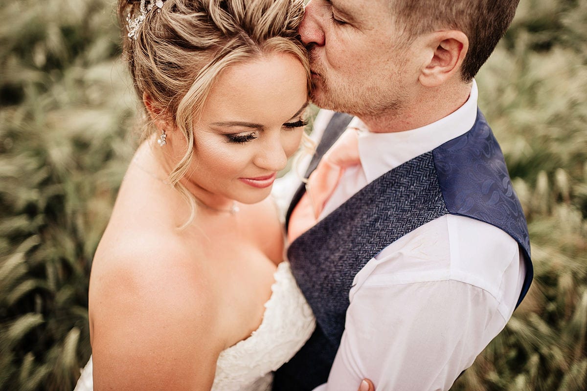 Best Hampshire Wedding Photographer