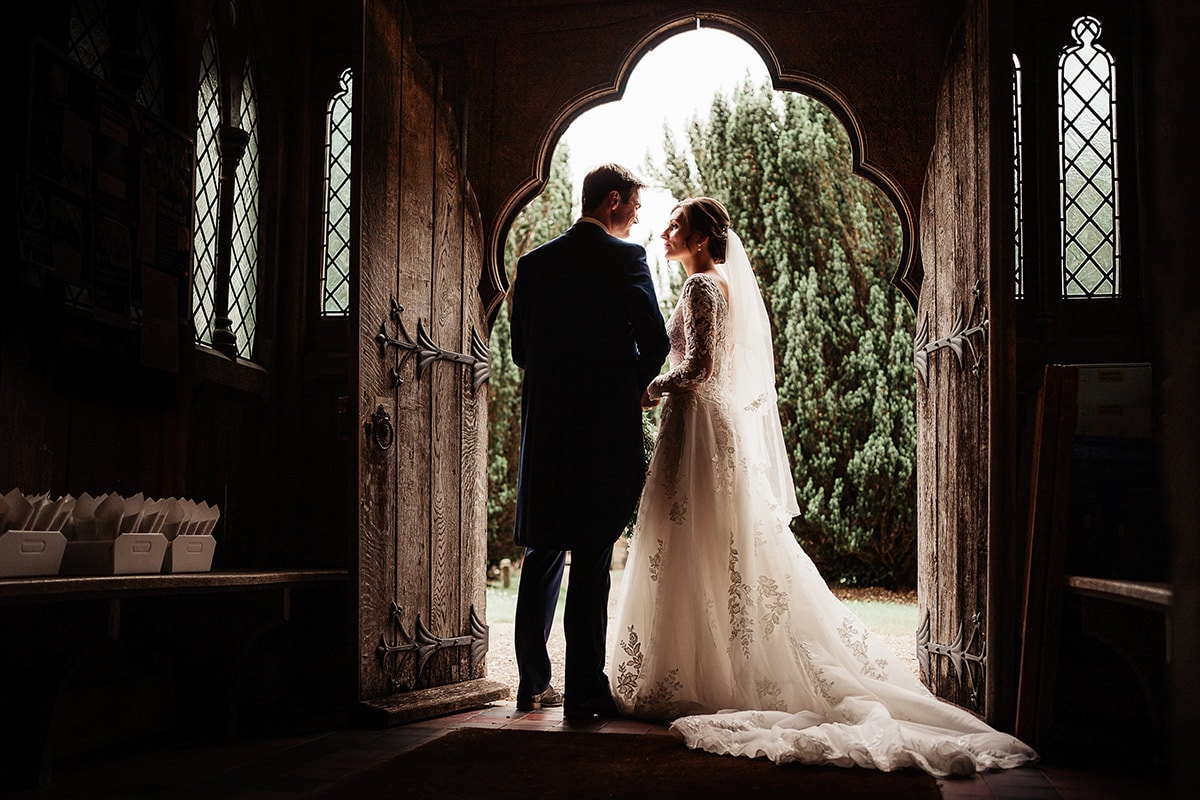 Best Hampshire Wedding Photographer