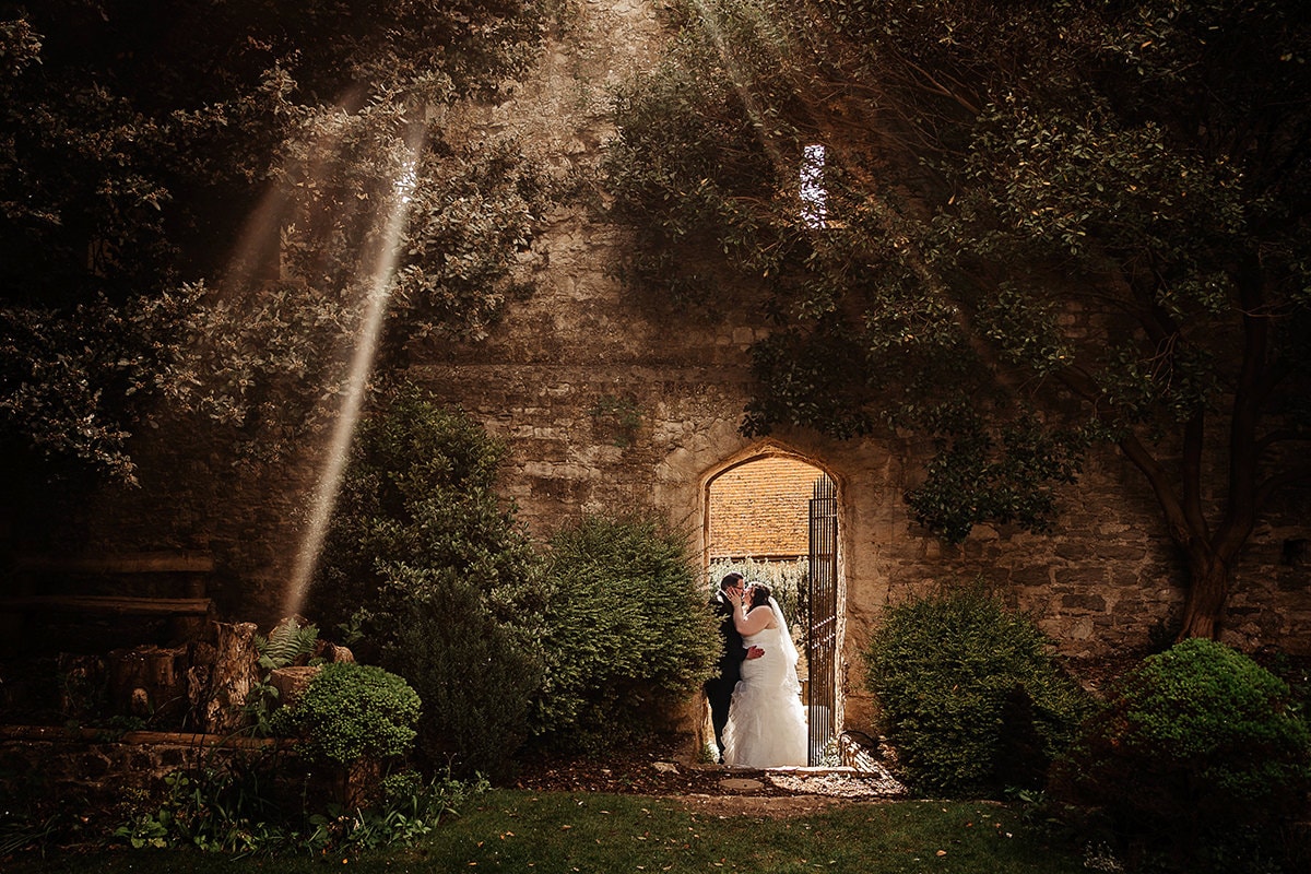 Best Hampshire Wedding Photographer