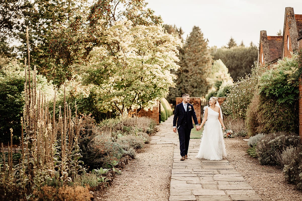 Best Hampshire Wedding Photographer